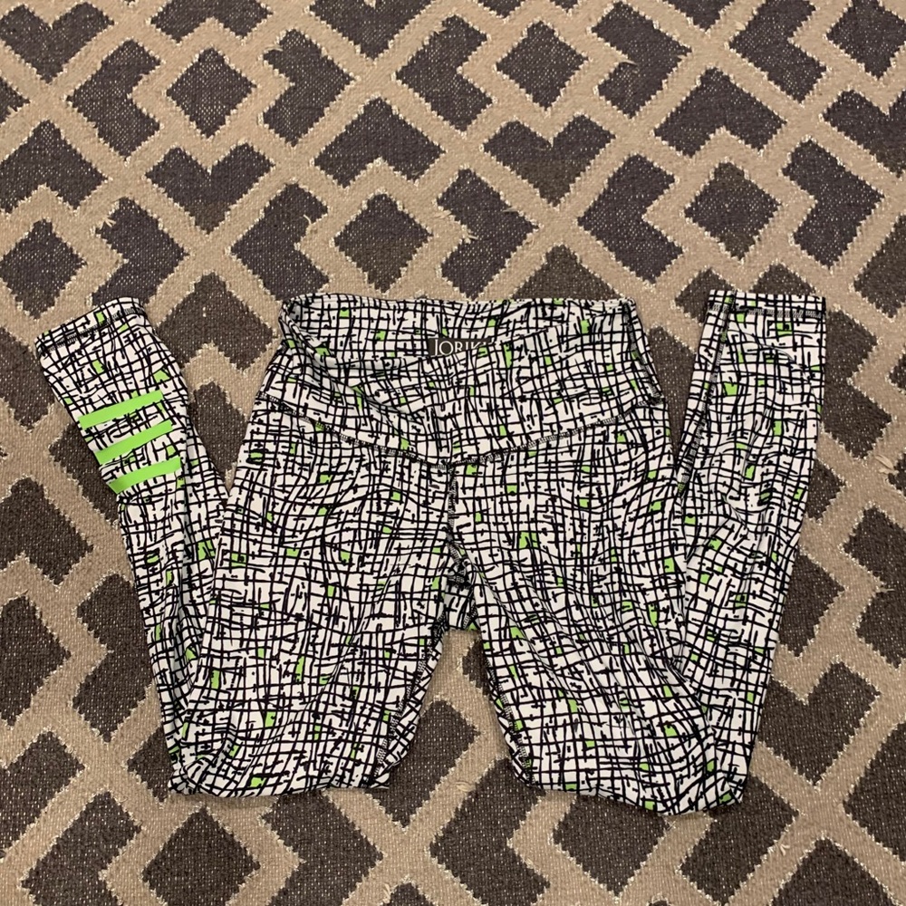 Patterned leggings